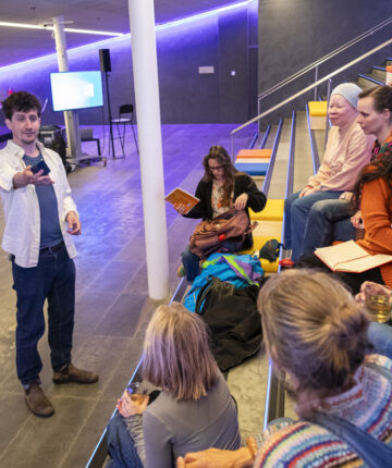 meerturvenhoog: maandag 30 maart